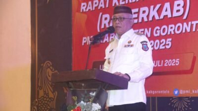 Bupati Gorontalo saat memberikan sambutan pada Rapat Kerja Kabupaten (RAKERKAB) PMI Kabupaten Gorontalo